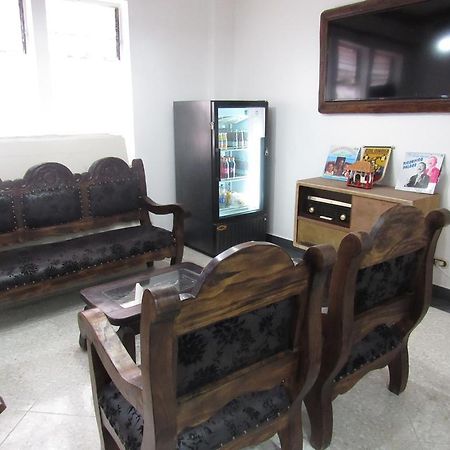 Hostal Internacional Bogotá Exteriör bild