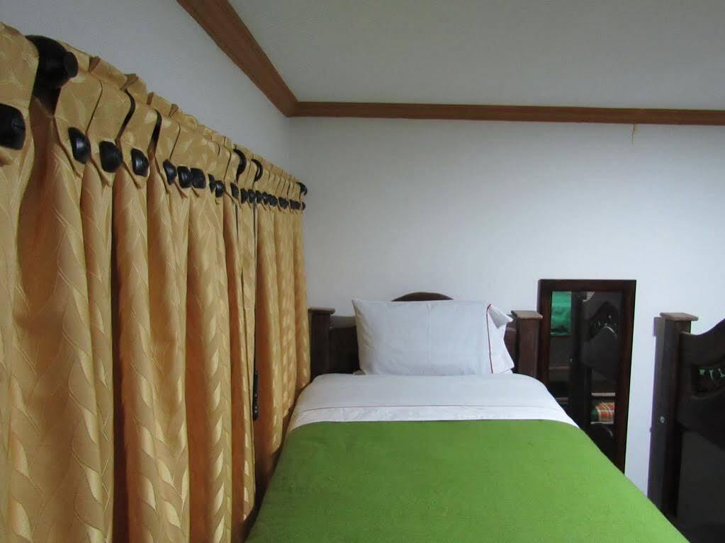 Hostal Internacional Bogotá Exteriör bild